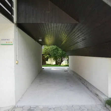 Apartma Zidan